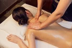 想把女友贡献出去让别人干